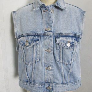 Zara Denim Sleeveless Jacket Size Small Blue Vest Distressed Light Wash Pockets